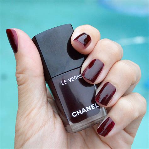 rouge noir chanel nail polish|Chanel in rouge noir review.